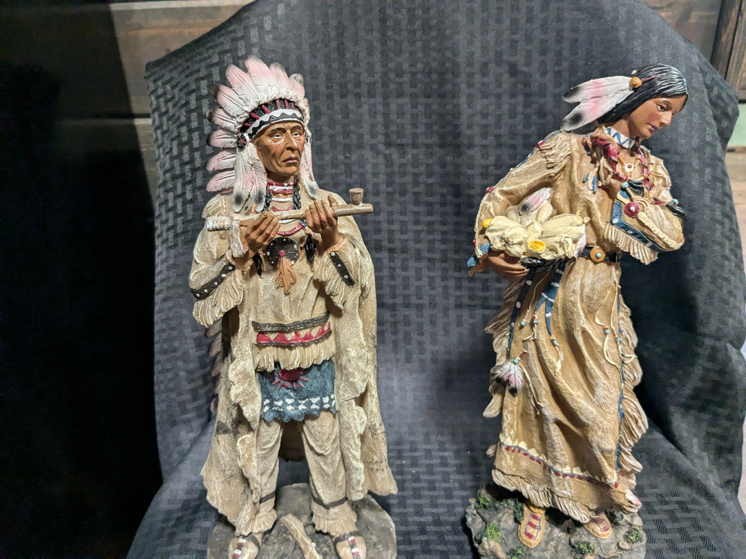 Native American statues - set of 2