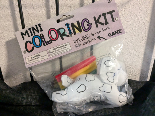 Creative coloring kits for all ages, including coloring pages and high-quality colored pencils.