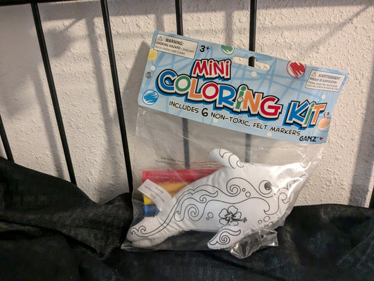 Creative coloring kits for all ages, including coloring pages and high-quality colored pencils.