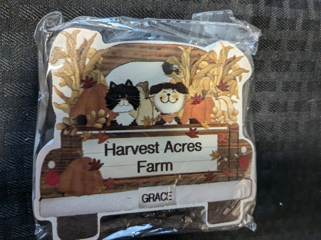 Harvest Acres farm chunky pet truck sitter