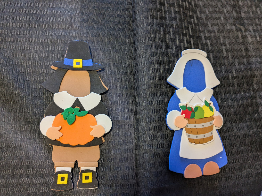 pilgrims on Thanksgiving readymade craft