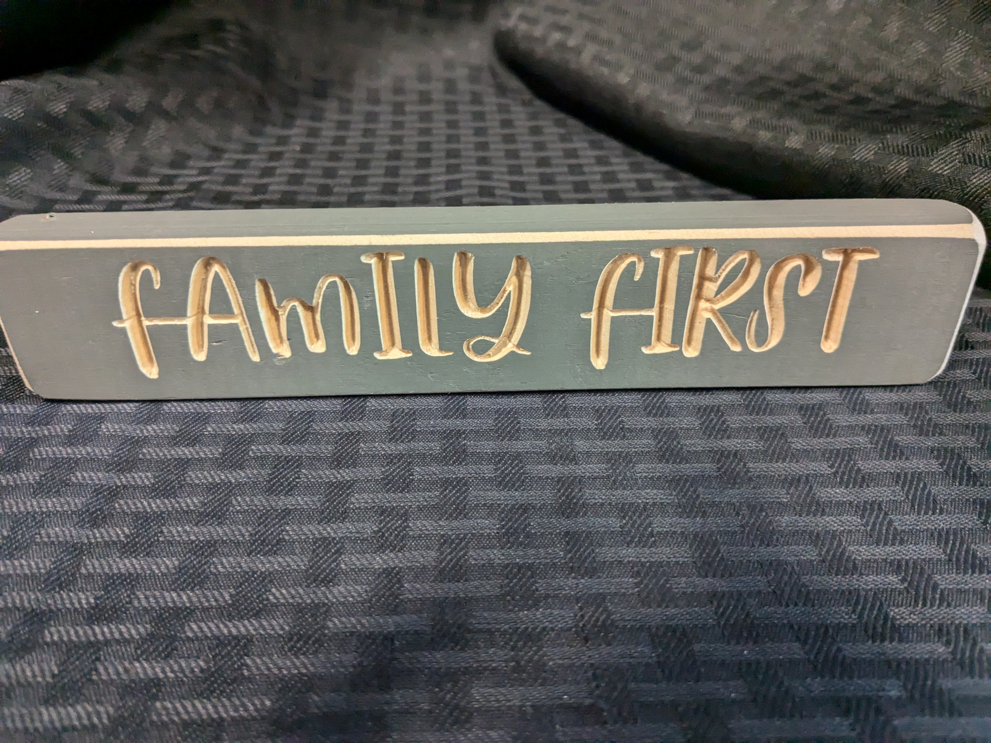 Family First engraved block photo frame – handcrafted, rustic painted wood block with 'Family First' engraved in elegant script. Perfect for displaying family photos or as a decorative accent in living spaces. Ideal family gift or home decor piece.