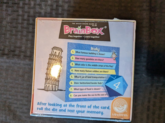 Brain Box H&G All Around the World – An educational game featuring 55 illustrated cards that enhance knowledge of global geography, cultures, and landmarks. Perfect for family game nights and classrooms, this fun memory game promotes learning about different countries and their unique features. Ideal for ages 8 and up, it's a great resource for home schooling and interactive learning experiences.