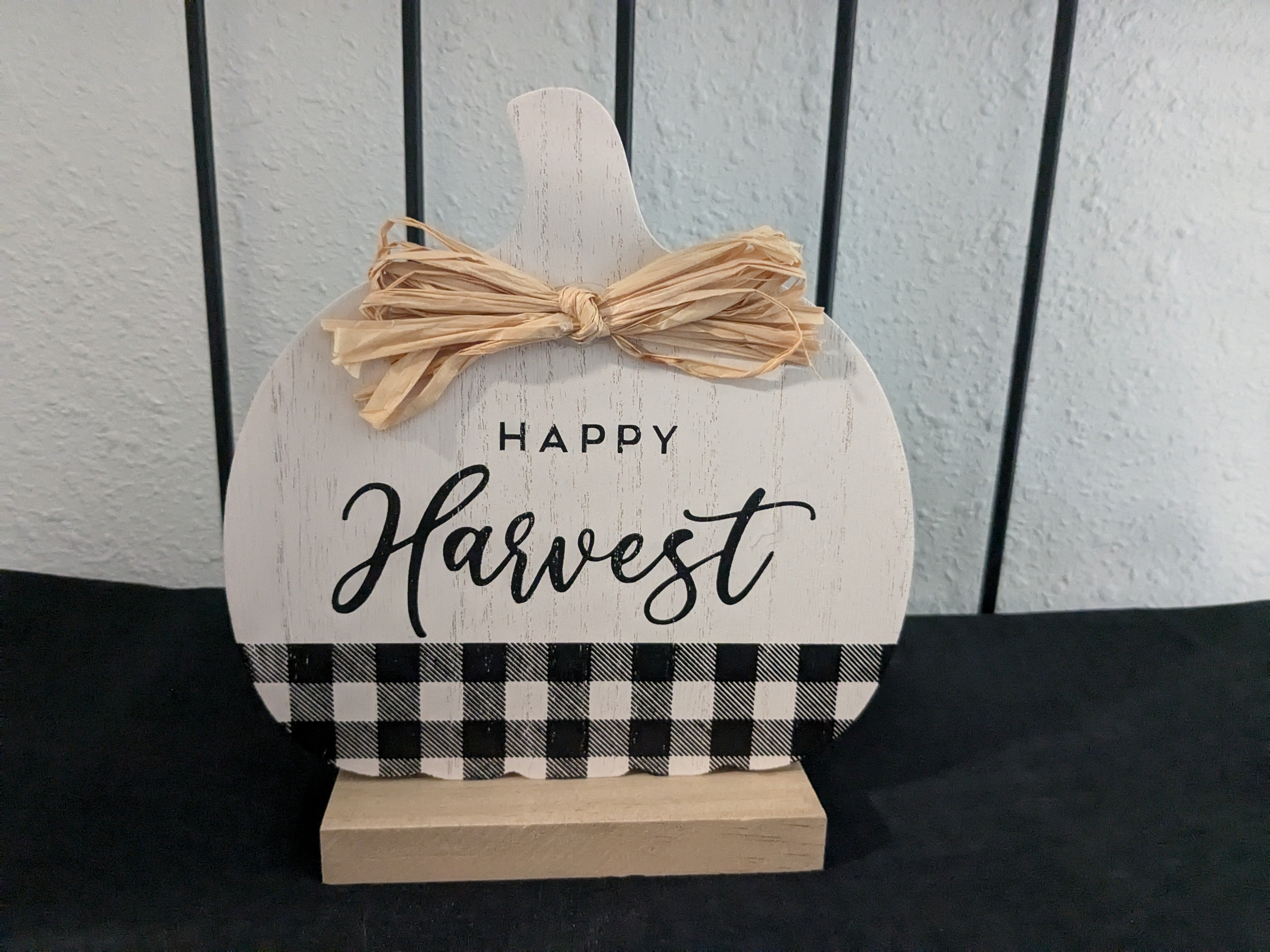 Happy Harvest' white pumpkin plaid decor block – engraved wood block featuring a cozy orange pumpkin and plaid design. Rustic readymade craft photo frame perfect for autumn decor, ideal for showcasing family photos or seasonal decorations.